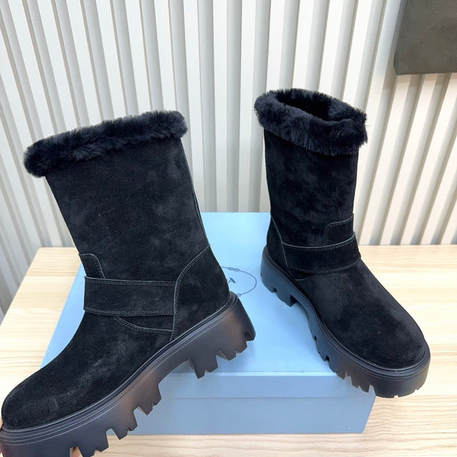 PRADA 25S MARTIN BOOTS IN DARK NAVY BLUE SUEDE FUR-LINED