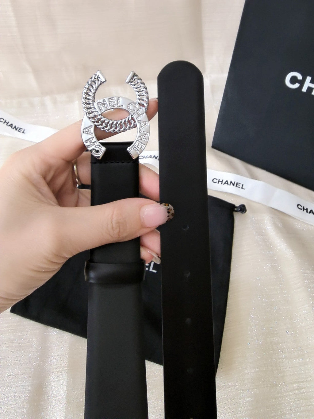 DOUBLE C CHAIN BELT 30MM IN BLACK CALFSKIN LOGO CRYSTAL GOLD BUCKLE