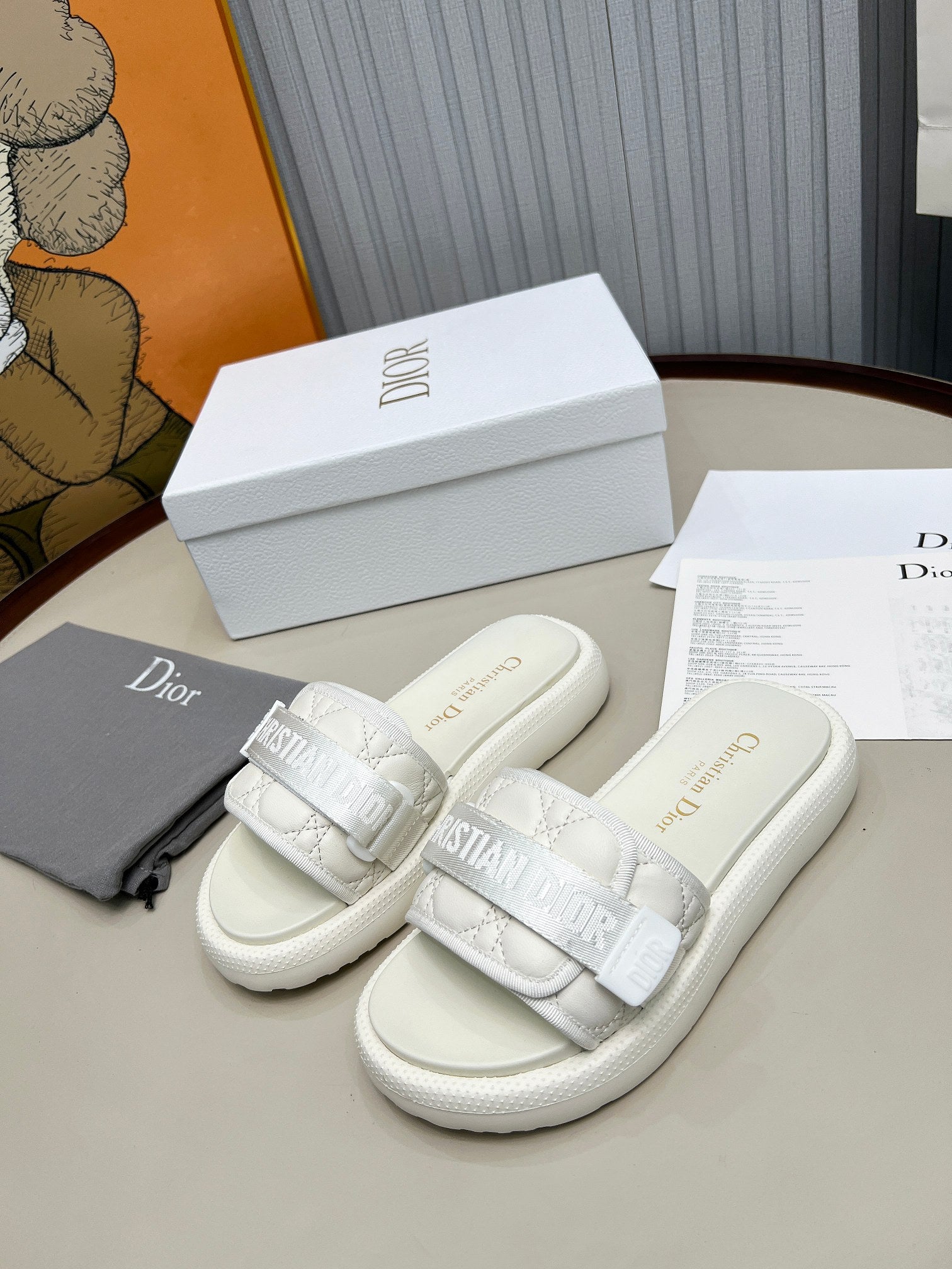 PLATFORM SLIDES 25S 50MM IN WHITE CALFSKIN AND ELECTRIC FABRIC
