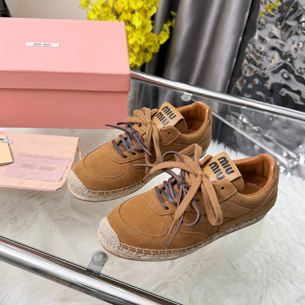 MIUMIU 26S SNEAKERS IN CARAMEL BROWN SUEDE