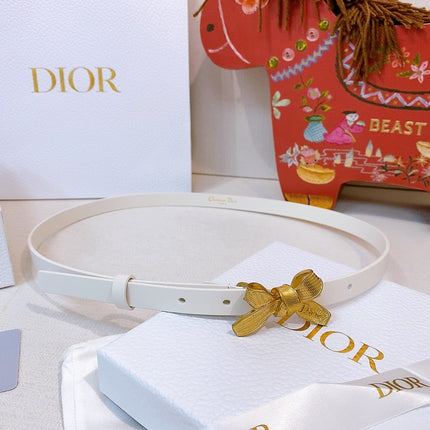 DIOR 26S BELT 15 MM IN CREAM WHITE CALFSKIN 657718