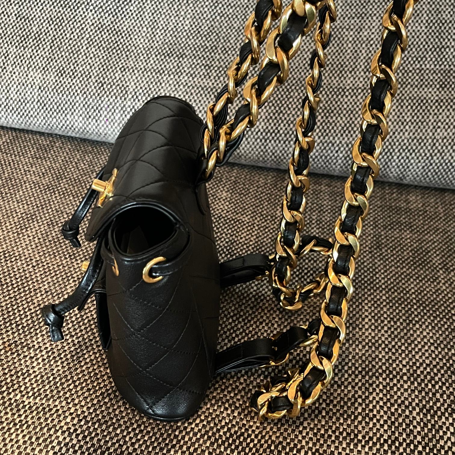CHANEL 26S BACKPACK 17 IN BLACK QUILTED LAMBSKIN GOLD HARDWARE