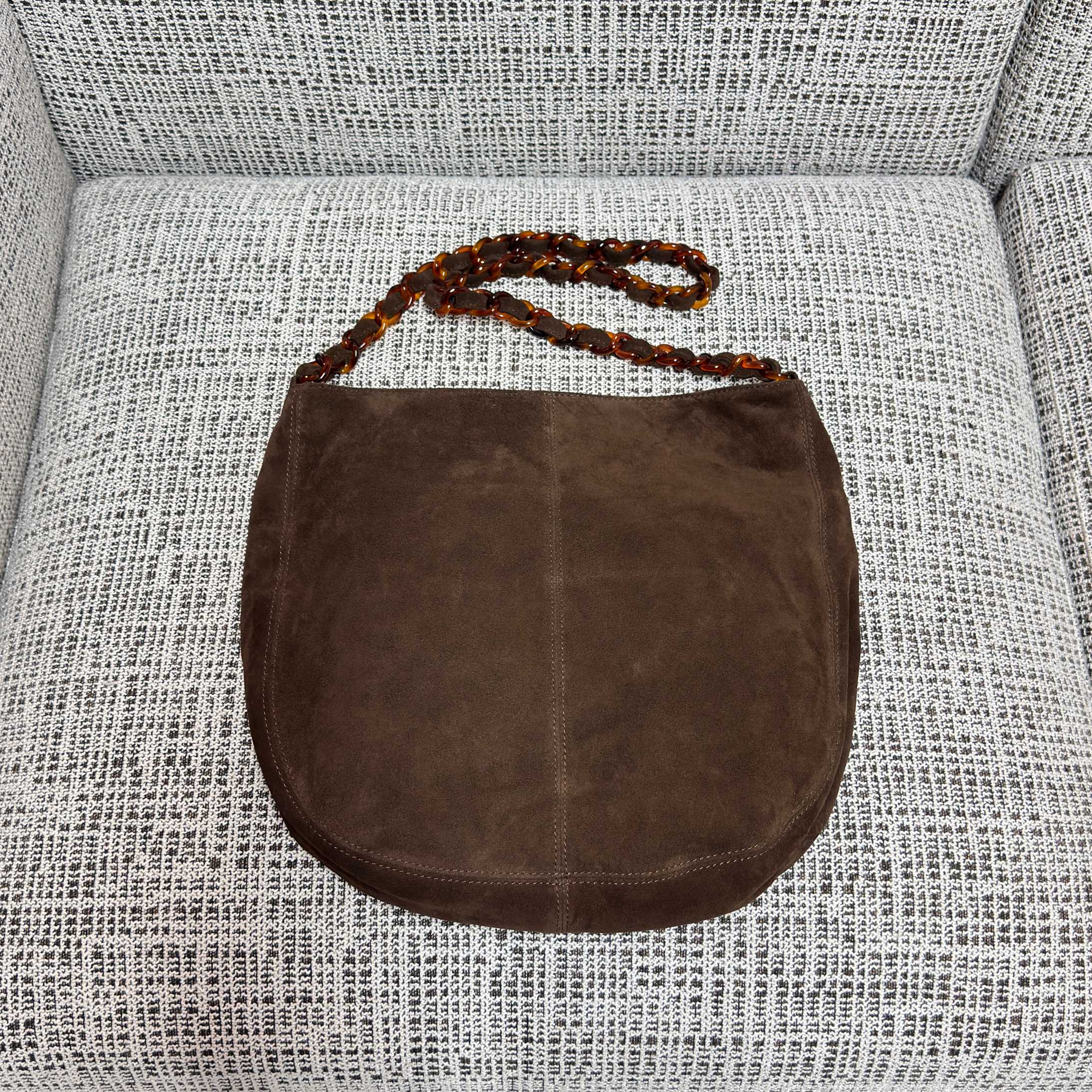 CHANEL 26S LARGE HOBO BAG 33 IN DARK BROWN SUEDE TORTOISE RESIN CHAIN