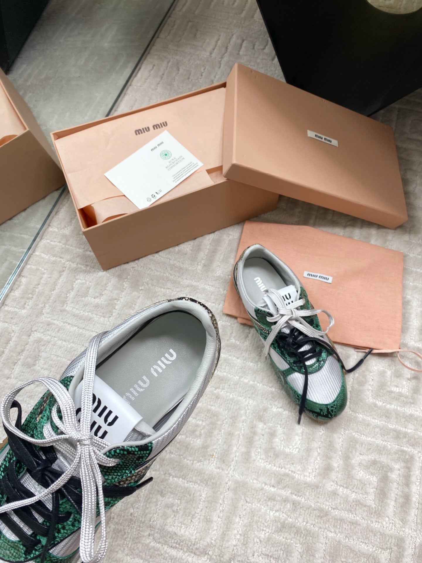 SNAKESKIN-LEATHER SNEAKERS IN GREEN MIX GREY CALFSKIN AND MESH