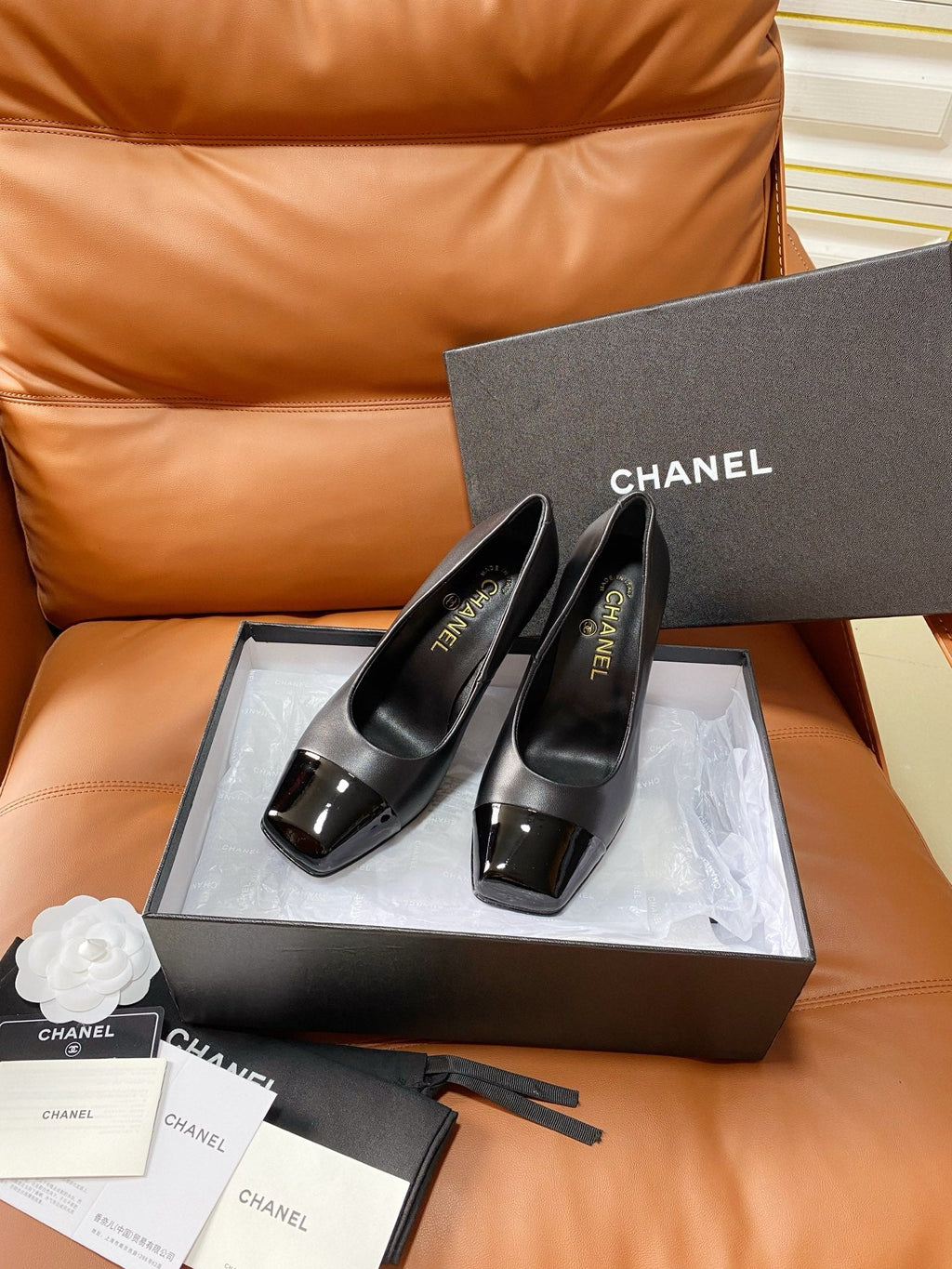 CHANEL 26S HIGH-HEEL 90 MM IN BLACK PATENT AND GUNMETAL LAMBSKIN