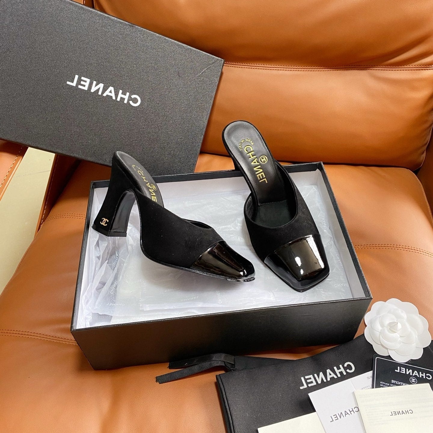 CHANEL 26S HIGH-HEEL MULES 90 MM IN BLACK SUEDE AND LAMBSKIN
