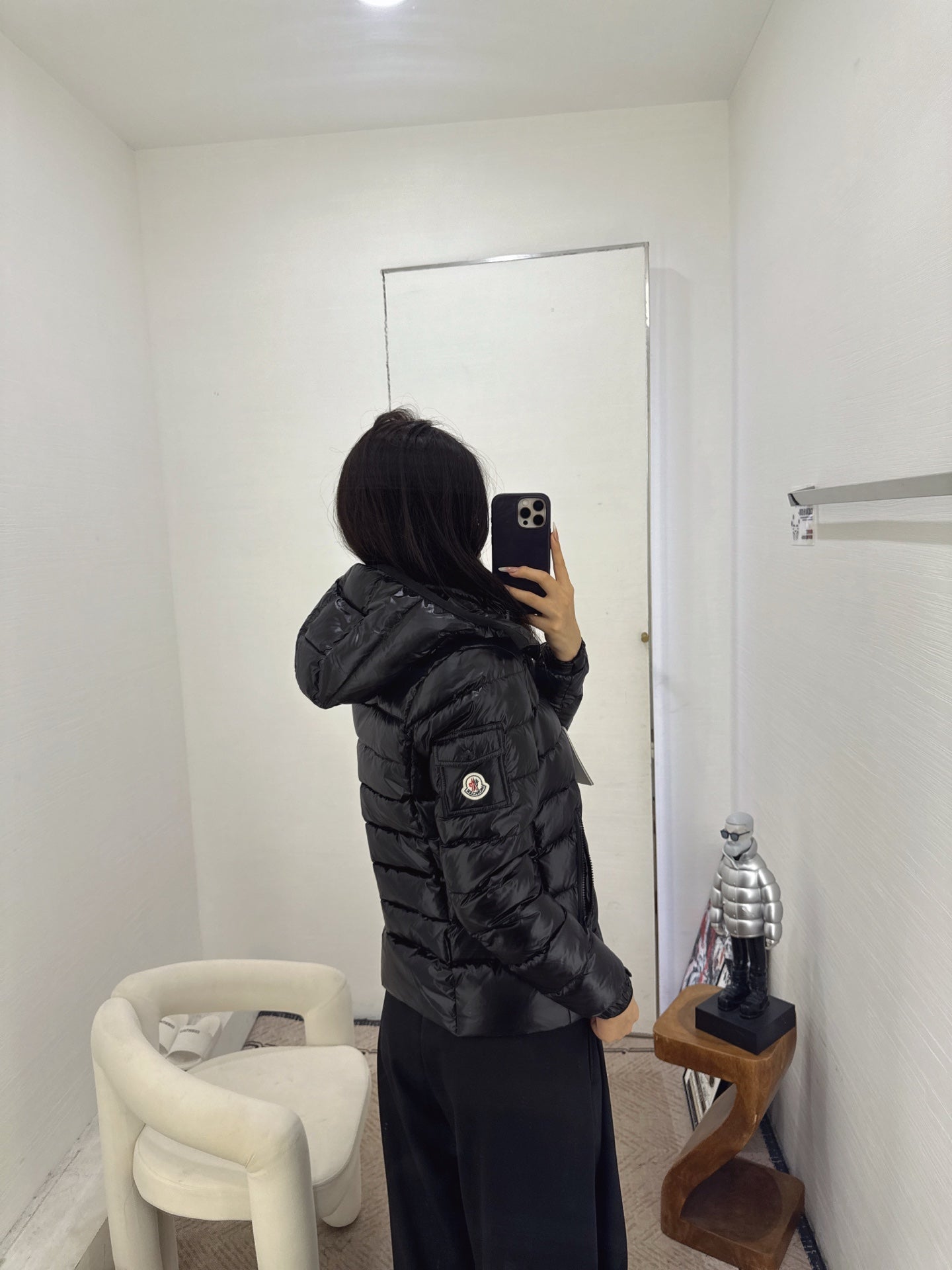 MONCLER 25S SHORT DOWN JACKET 326