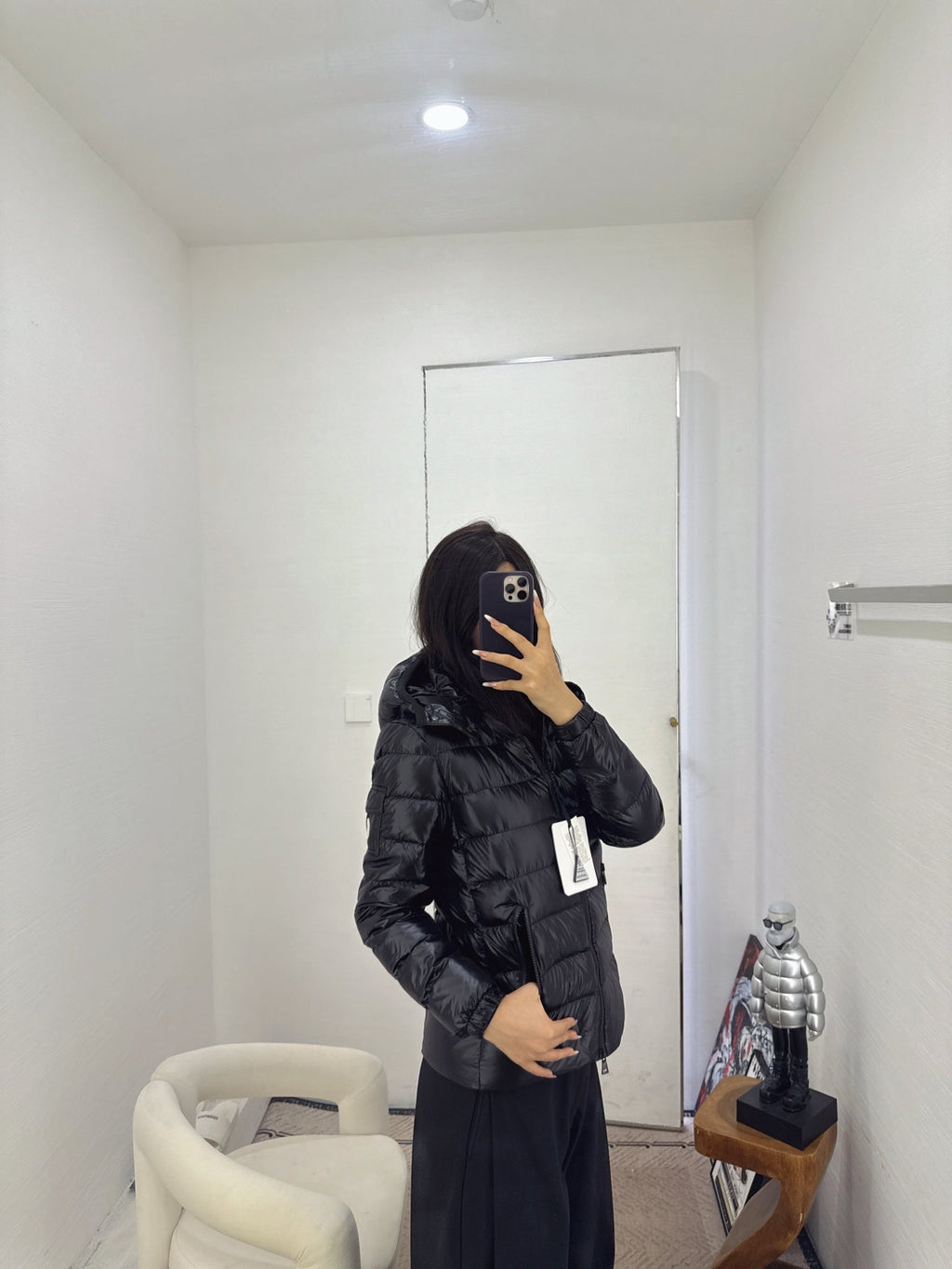 MONCLER 25S SHORT DOWN JACKET 326
