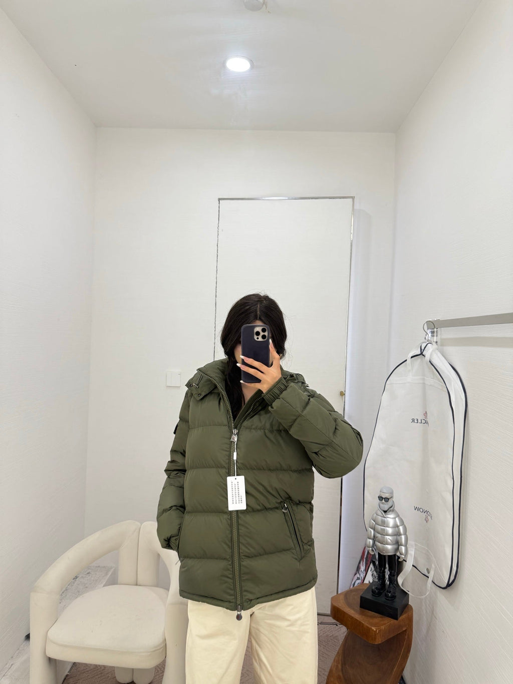 MONCLER 25S SHORT HOODED PUFFER JACKET 325