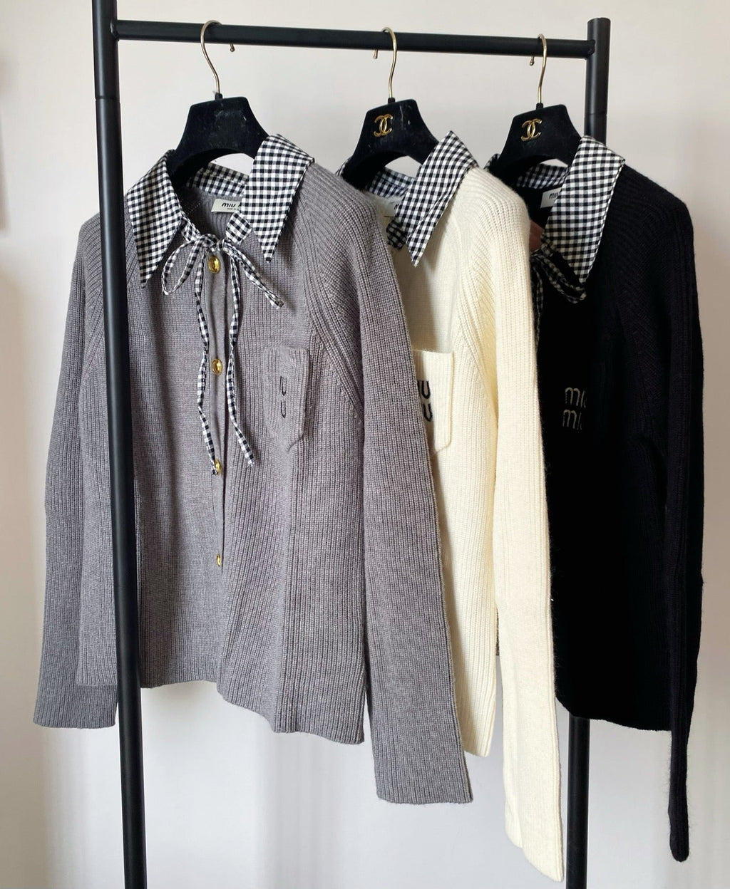 MIUMIU CARDIGAN STYLE 303