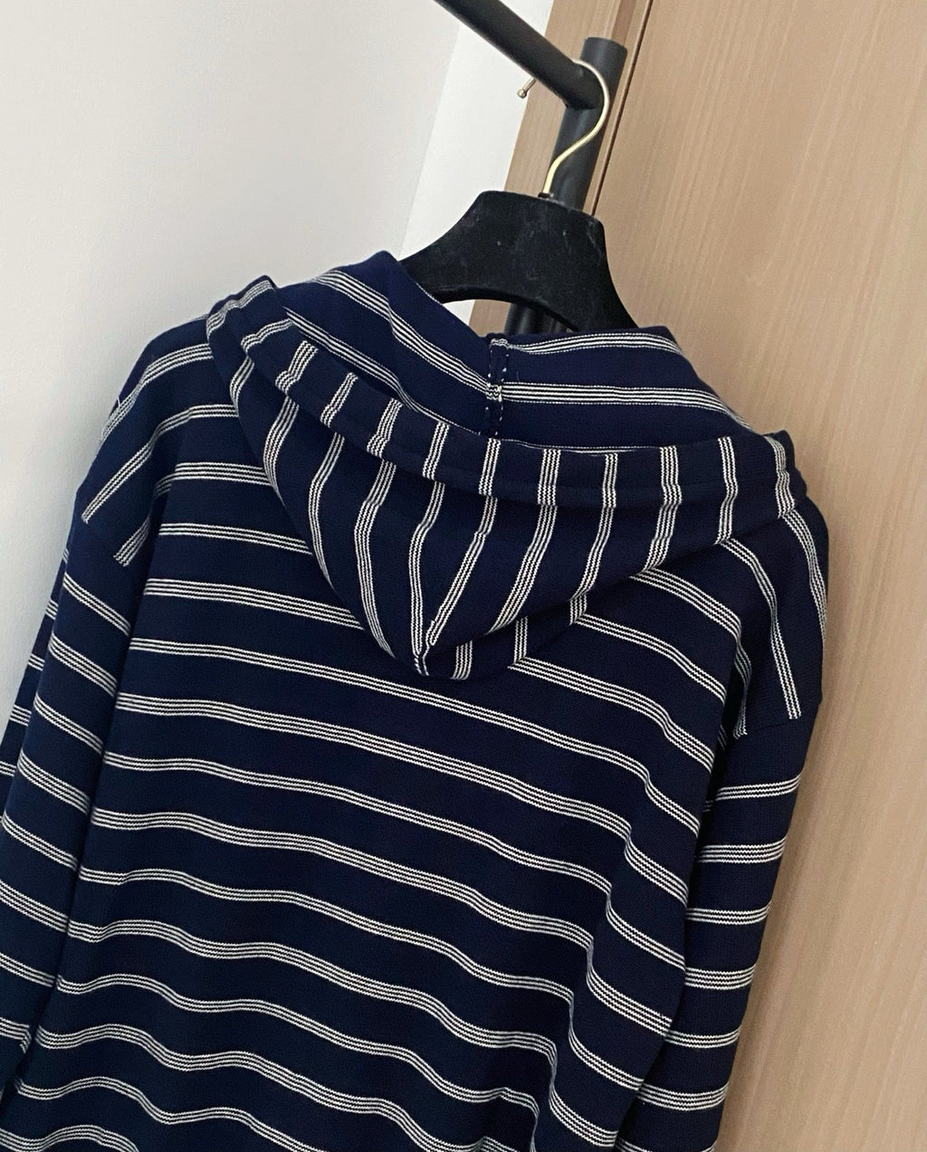 MIUMIU CARDIGAN STYLE 215
