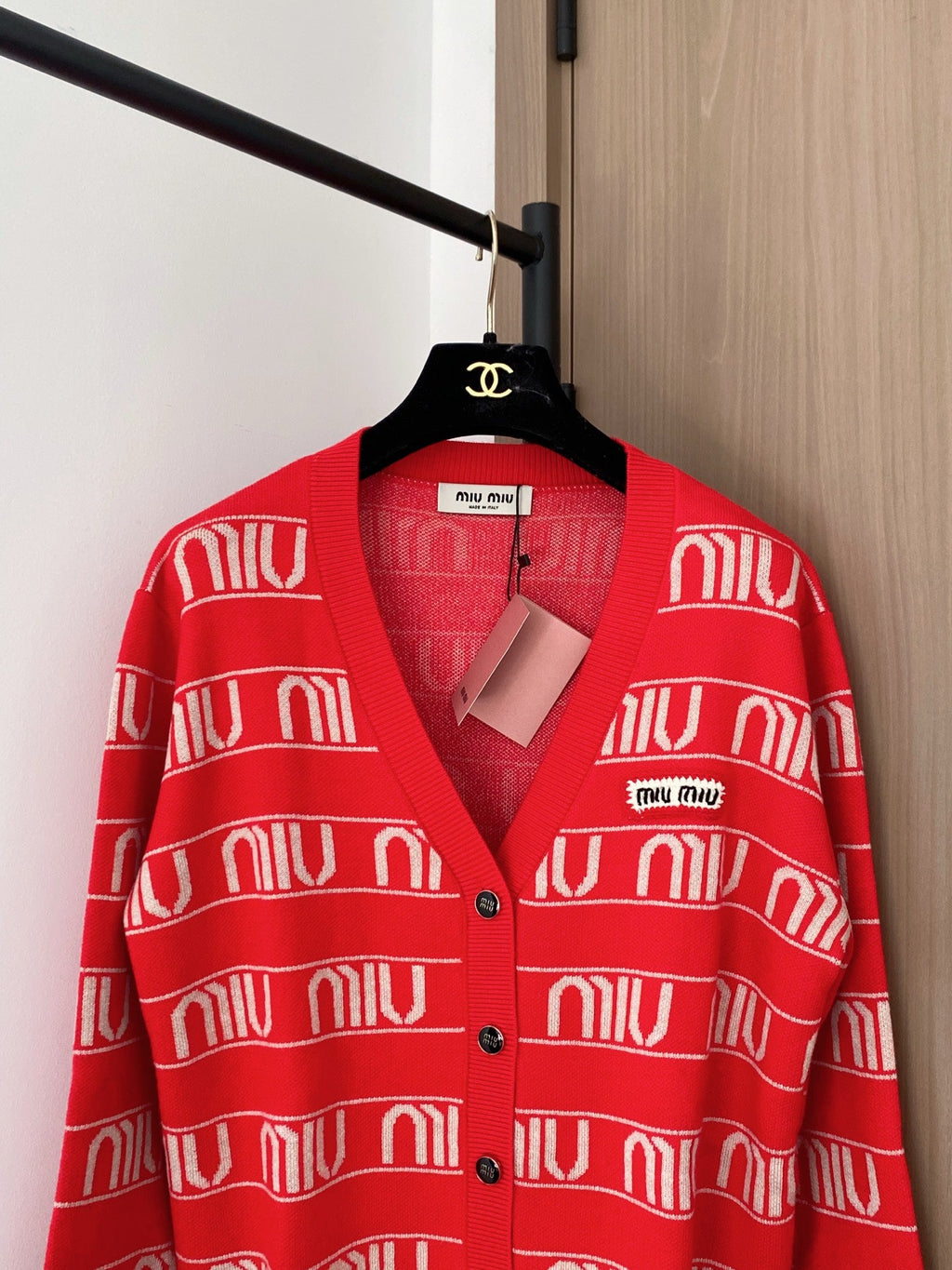 MIUMIU CARDIGAN STYLE 701