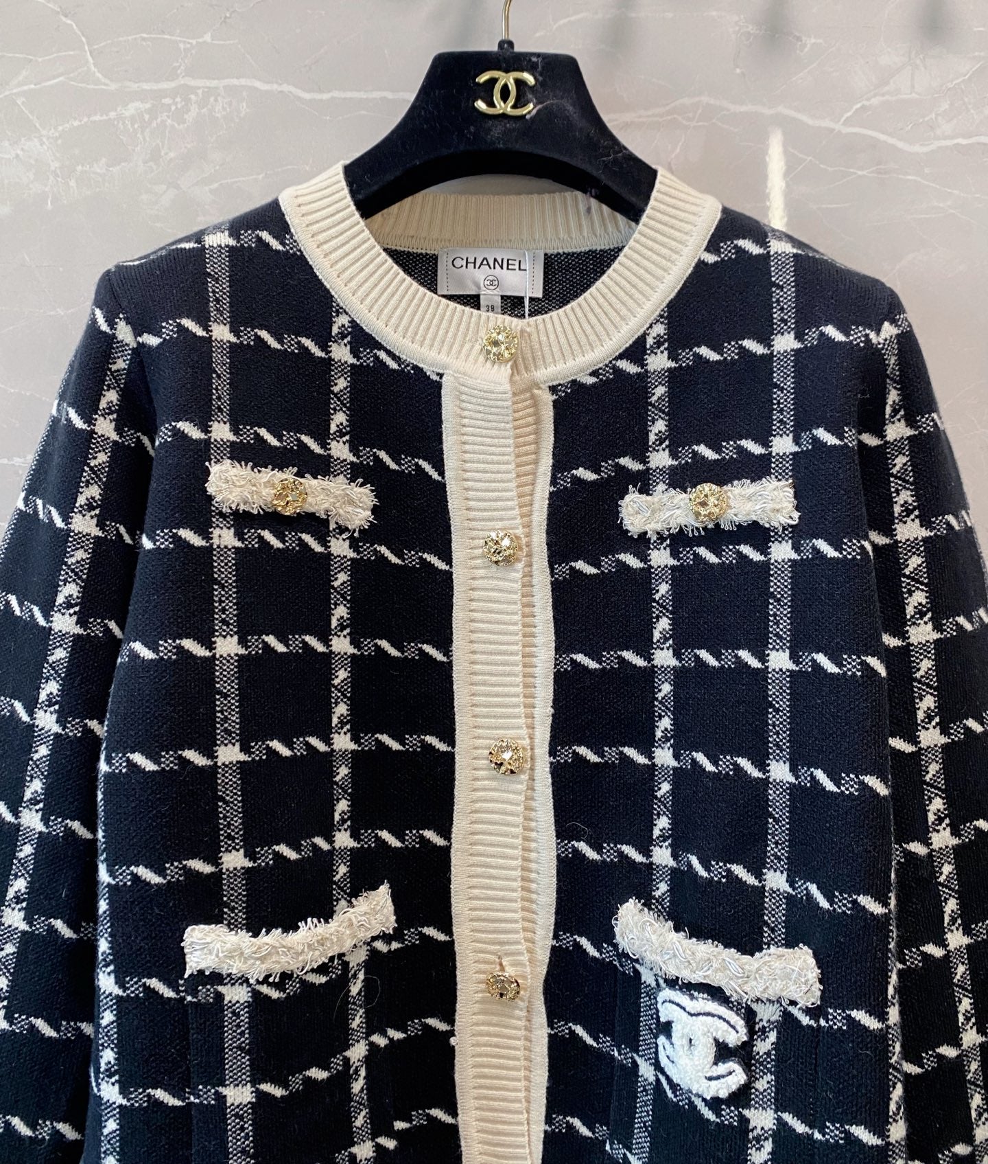 CHANEL 26S CARDIGAN JACKET 652