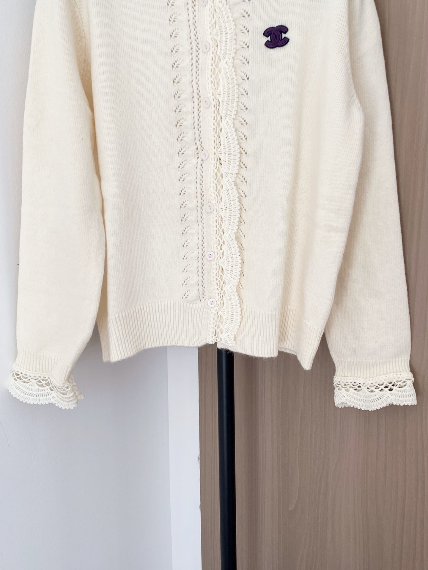 CHANEL 26S CARDIGAN JACKET 863