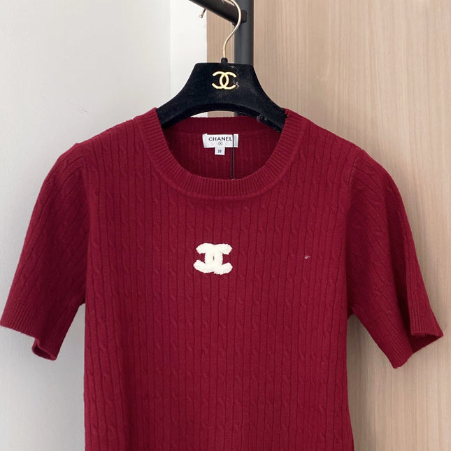 CHANEL 26S SHORT-SLEEVE CREW NECK SWEATER 866
