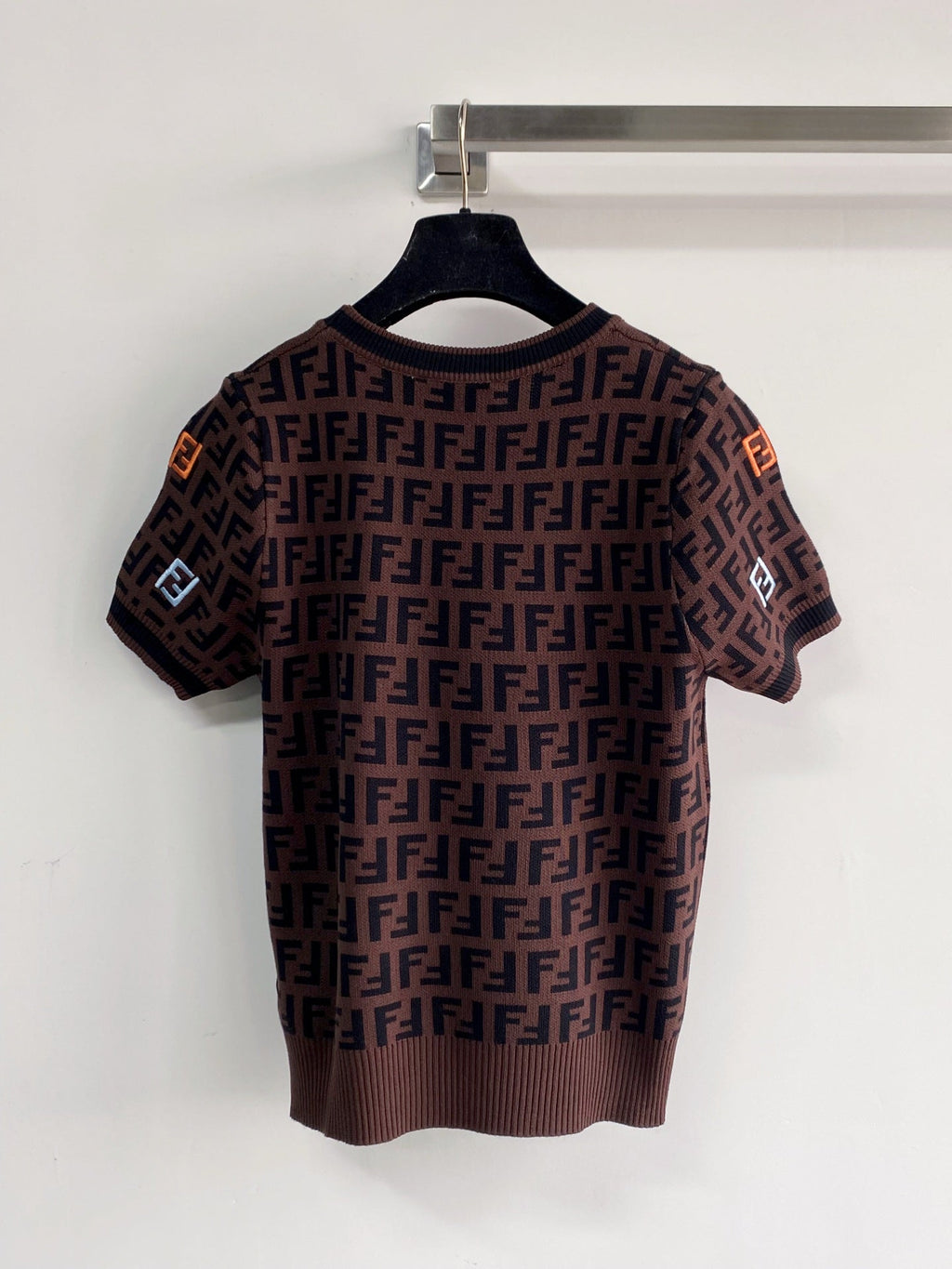 FENDI 26S SHORT SLEEVE KNIT TOP 163