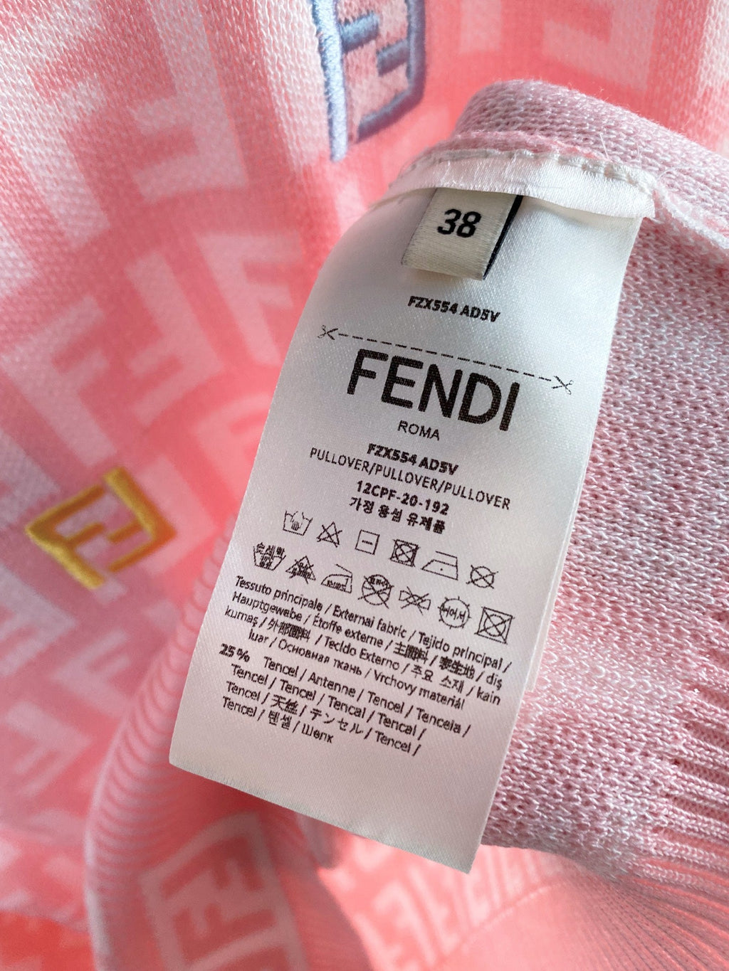 FENDI 26S SHORT SLEEVE KNIT TOP 162