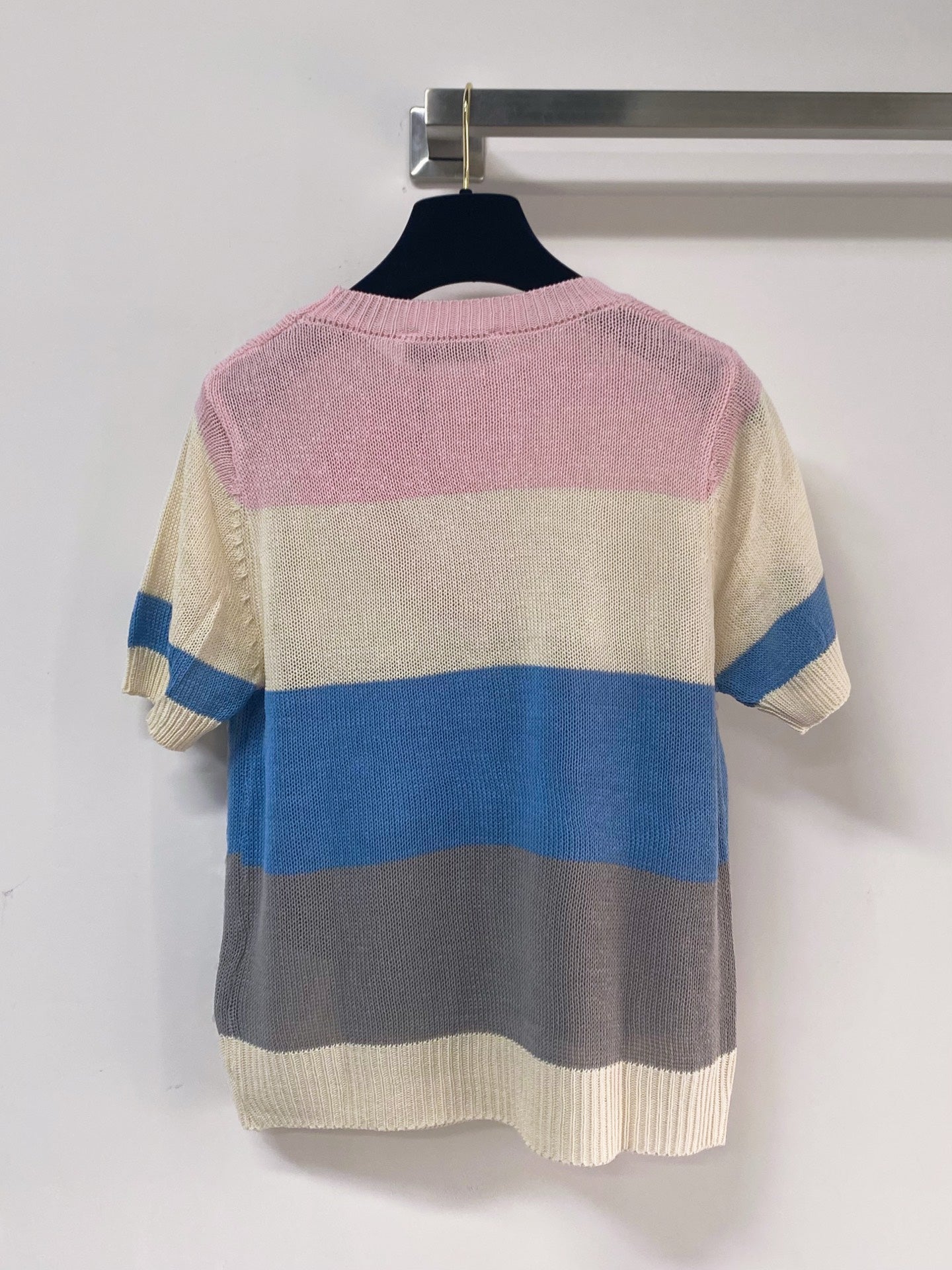 MIUMIU 26S SHORT-SLEEVED SWEATER STYLE 1129