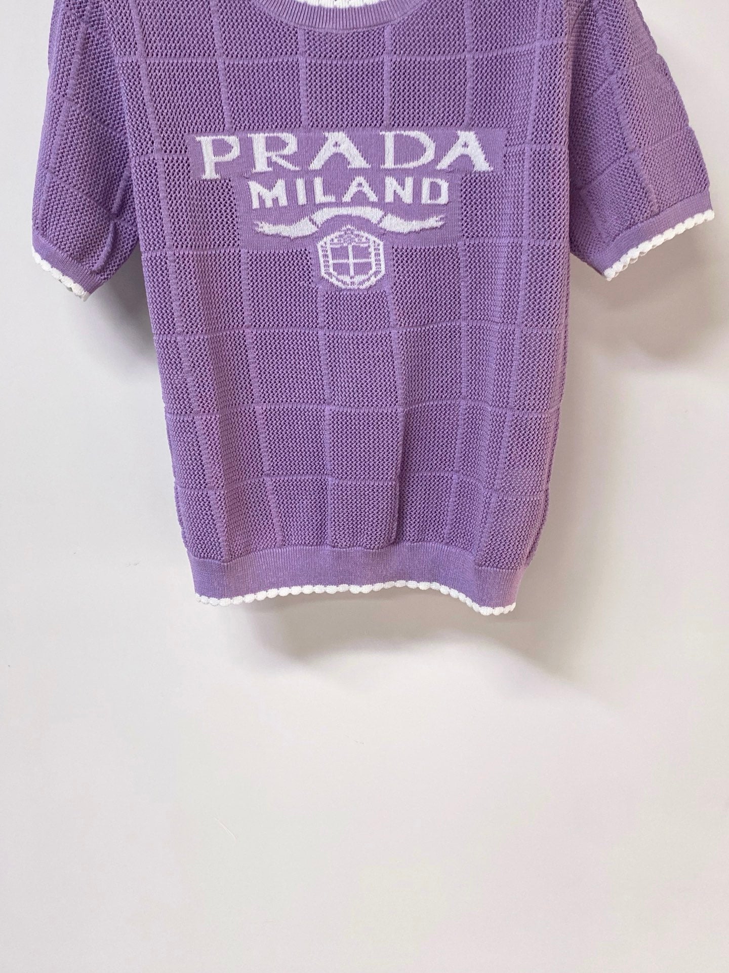 PRADA 26S SHORT-SLEEVED SWEATER STYLE 857