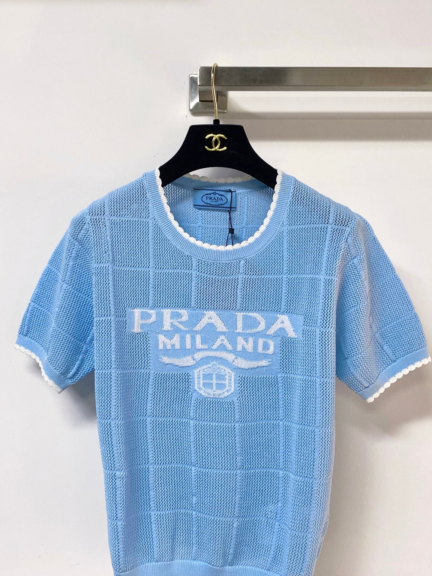 PRADA 26S SHORT-SLEEVED SWEATER STYLE 856