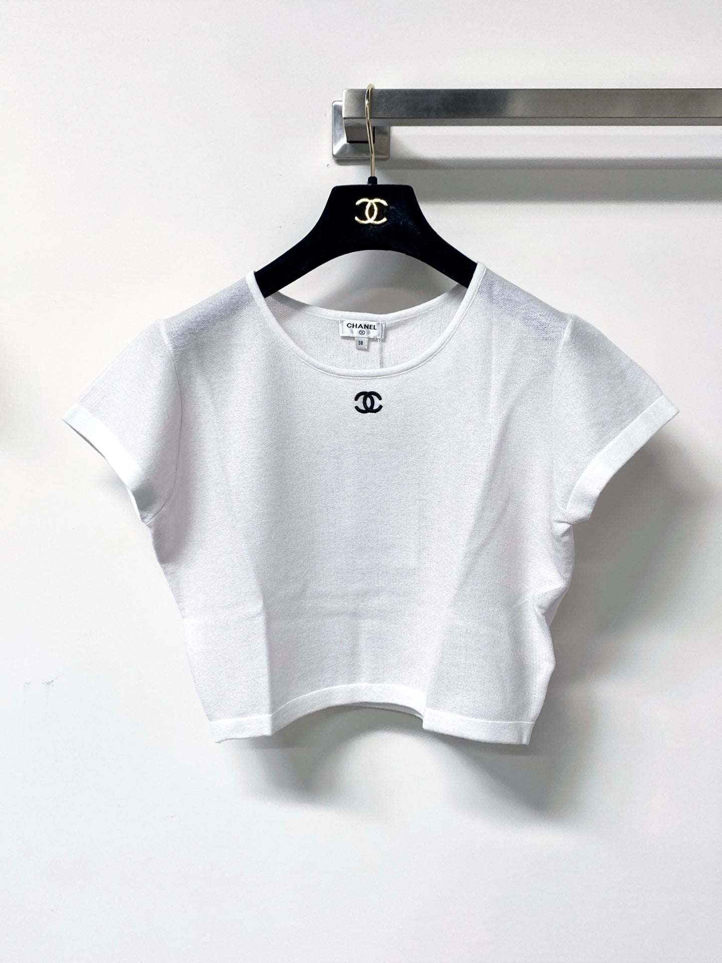CHANEL 26S CROPPED SHORT-SLEEVED KNIT TOP STYLE 1222