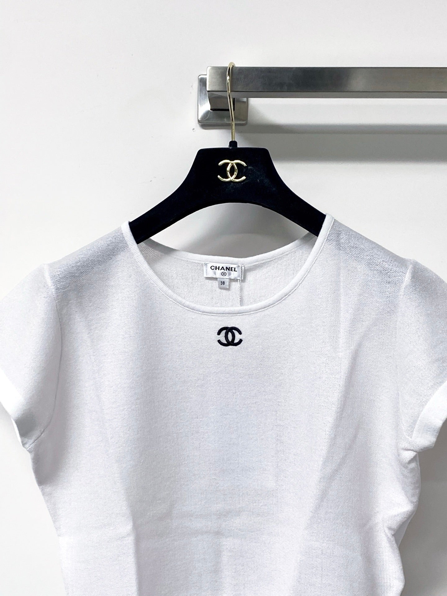 CHANEL 26S CROPPED SHORT-SLEEVED KNIT TOP STYLE 1222