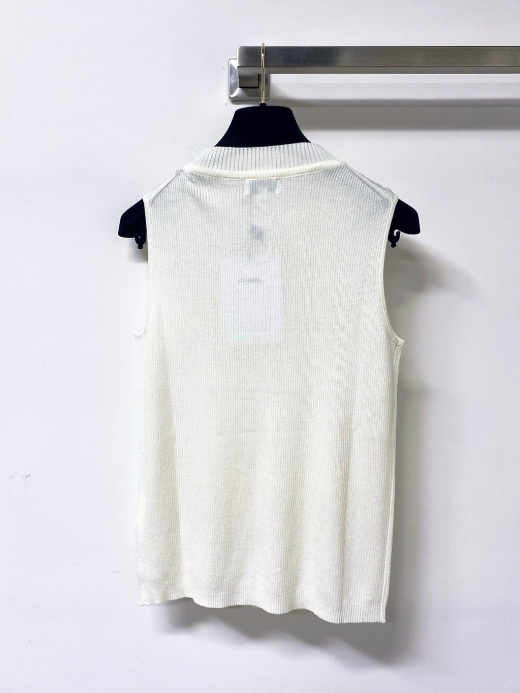 CHANEL 26S KNIT SLEEVELESS TOP STYLE 1207