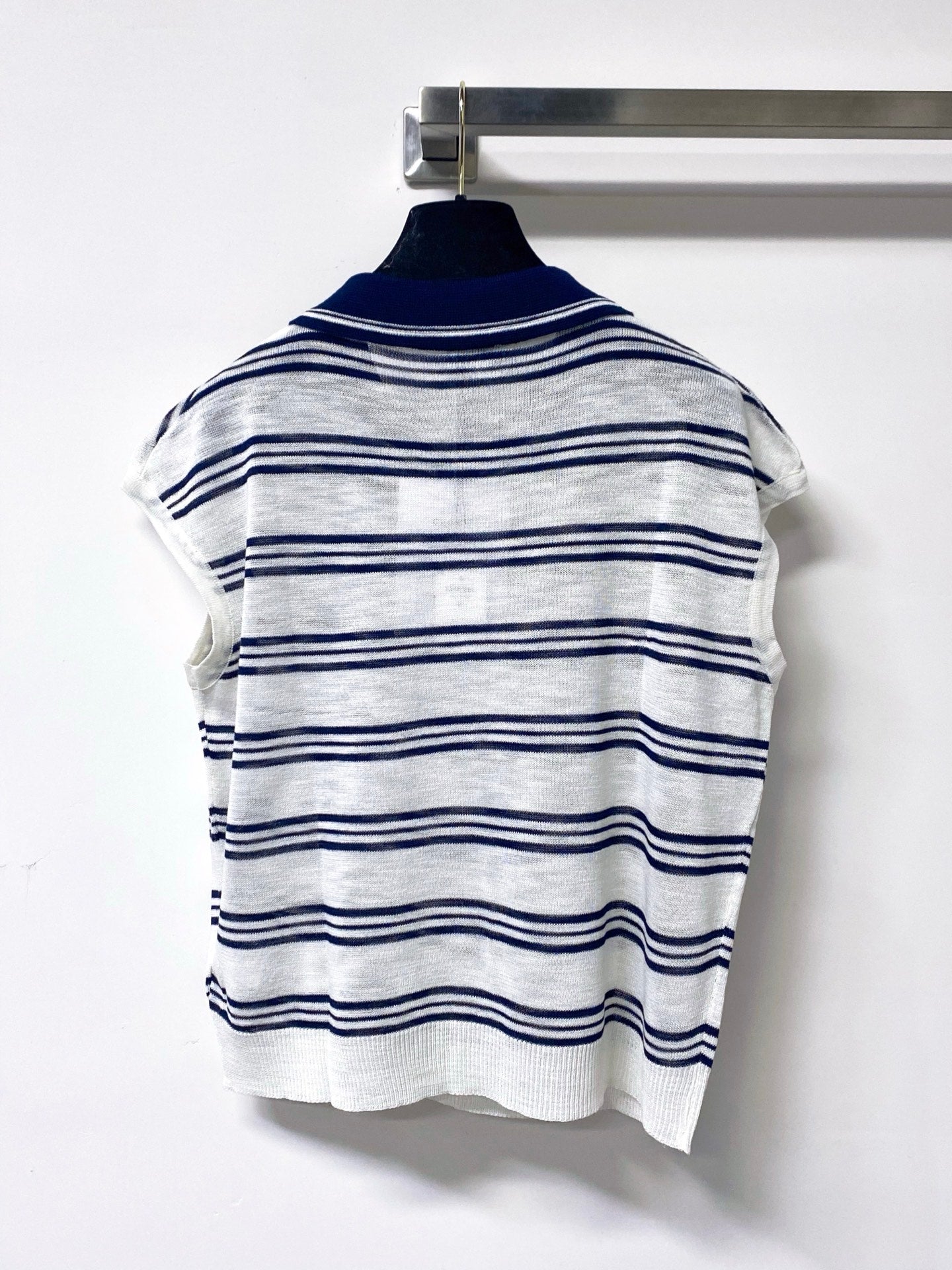 CHANEL 26S SHORT-SLEEVED KNIT POLO SHIRT STYLE 1178
