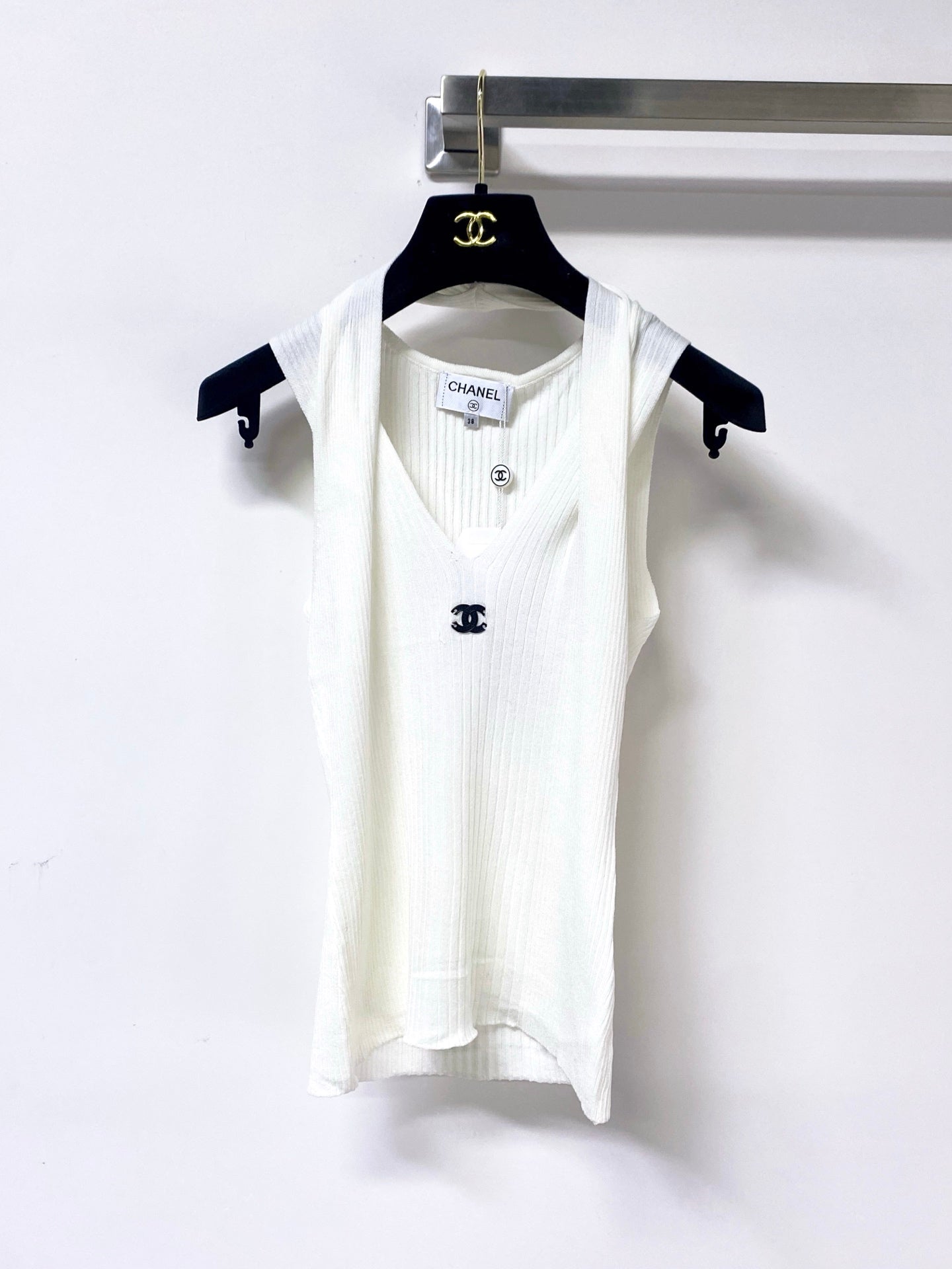 CHANEL 26S KNITTED SLEEVELESS TOP STYLE 1168