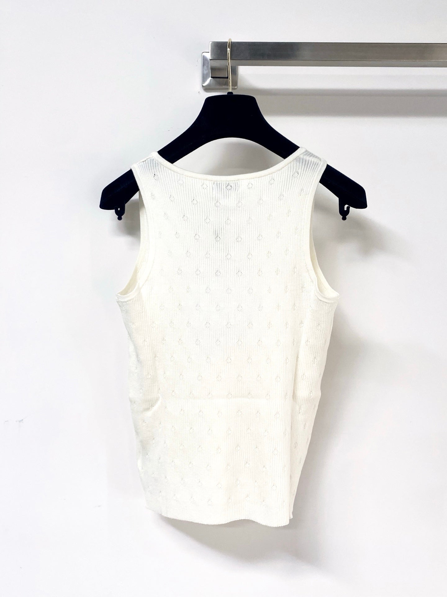 CHANEL 26S KNITTED SLEEVELESS TOP STYLE 1173