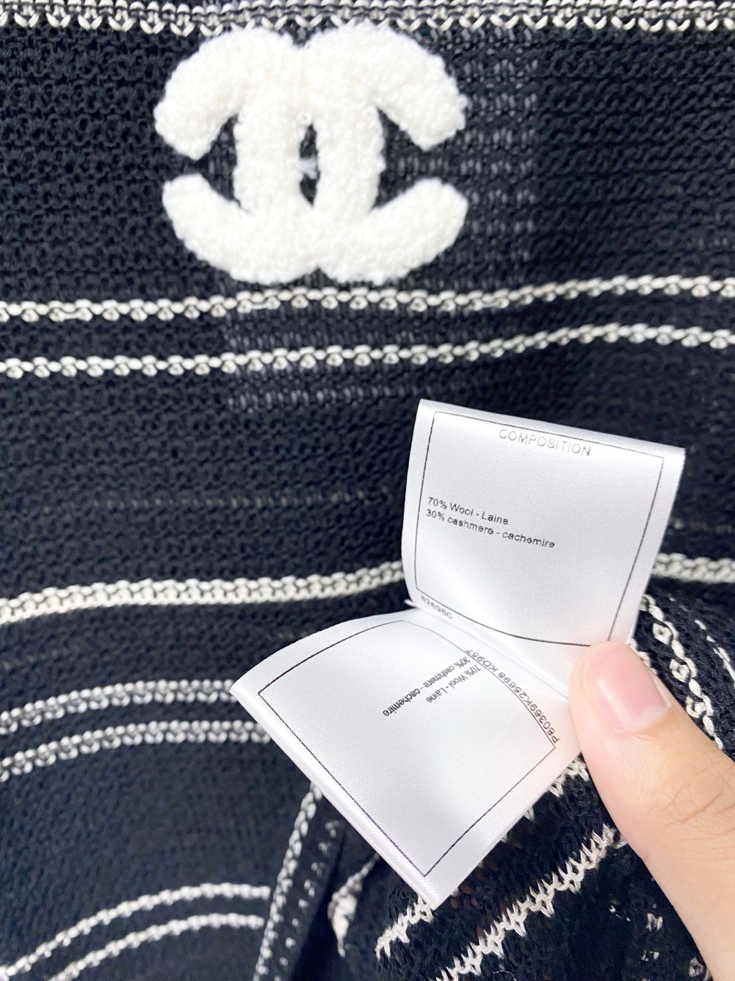 CHANEL 26S SHORT-SLEEVE KNIT TOP STYLE 1131