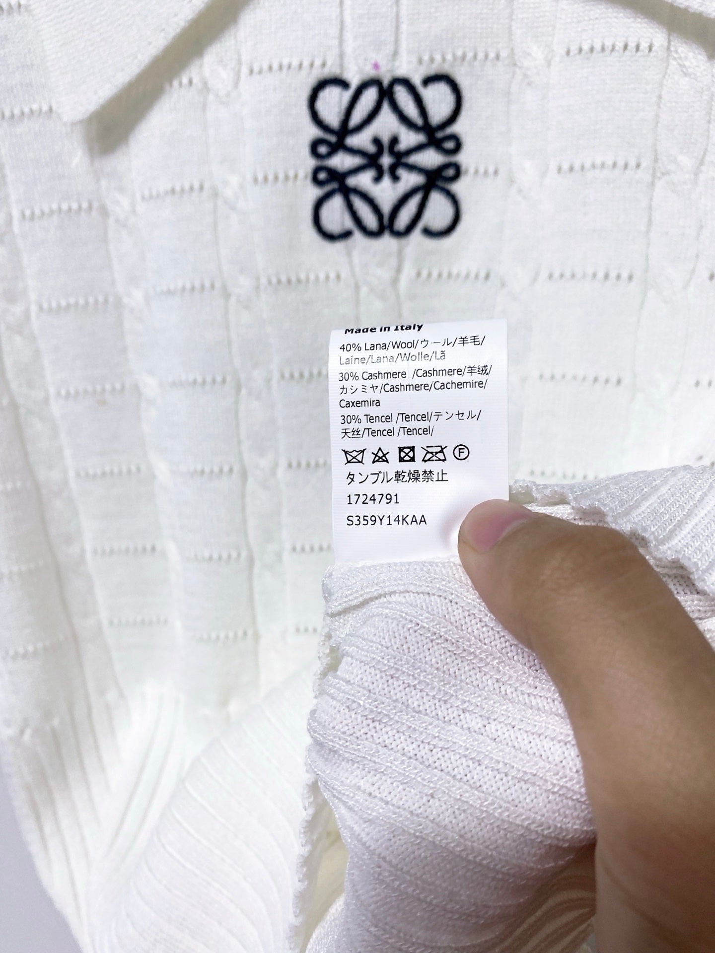 LOEWE 26S SLEEVELESS KNIT POLO TOP 413