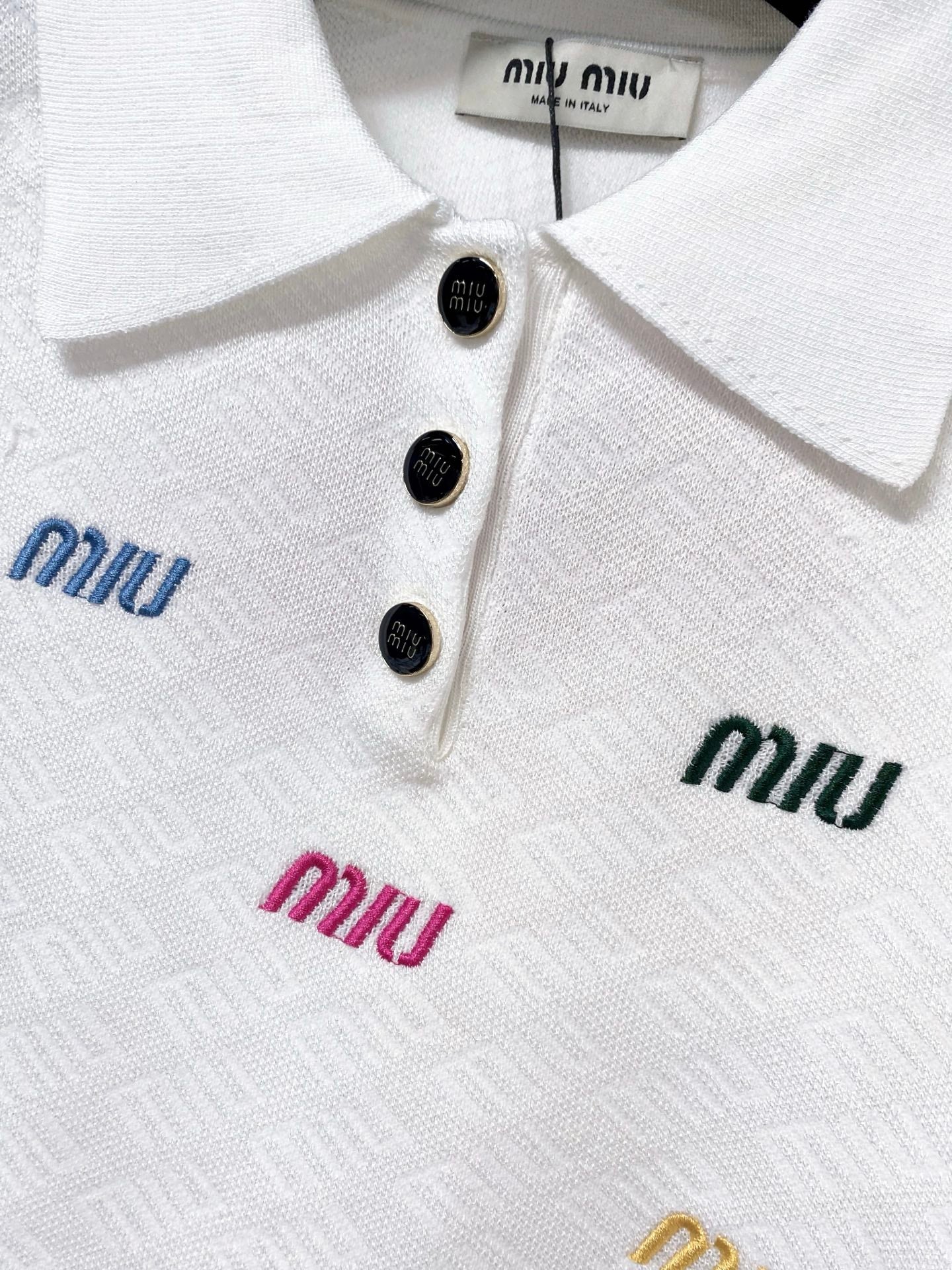 MIUMIU 26S SLEEVELESS KNIT POLO TOP 1236