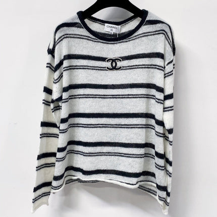 CHANEL 26S STRIPED CREWNECK KNIT SWEATER 1514