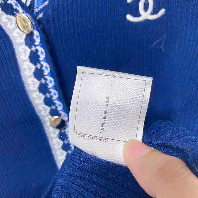 CHANEL 26S KNIT CARDIGAN 1677