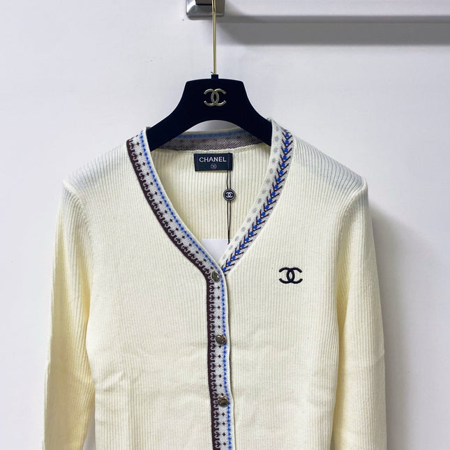 CHANEL 26S KNIT CARDIGAN 1676