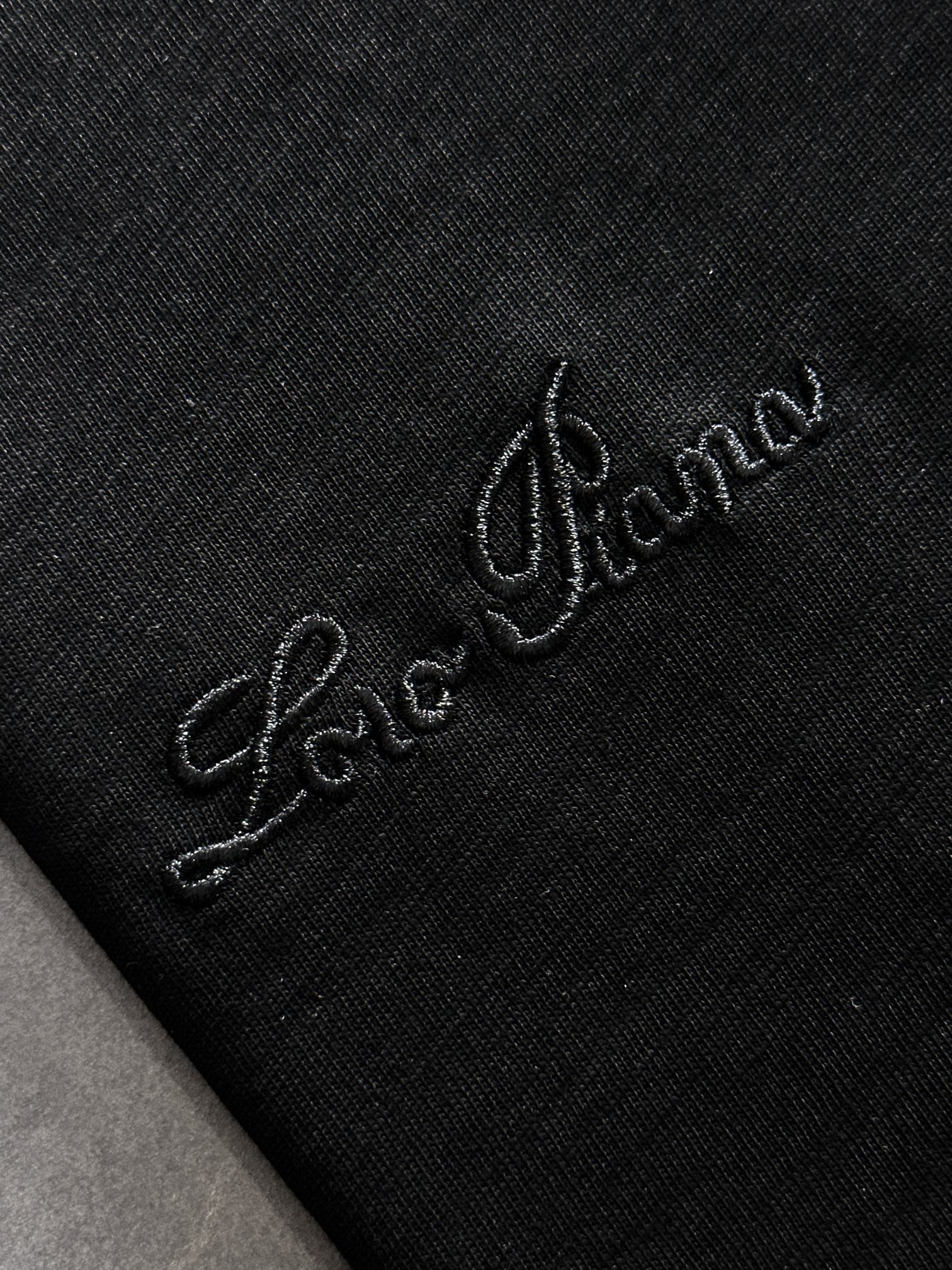 LORO PIANA CREWNECK T-SHIRT IN BLACK COTTON