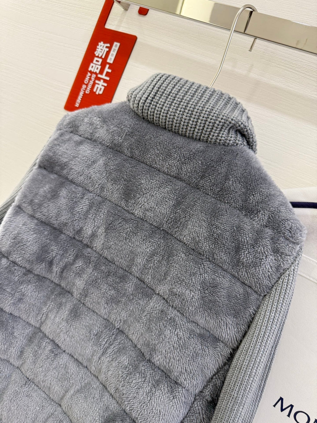 MONCLER 25S WOOL CARDIGAN IN GRAY 069