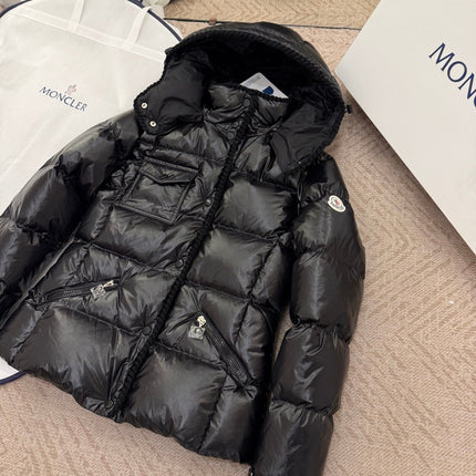 MONCLER 25S LONG-SLEEVE HOODED DOWN JACKET 323