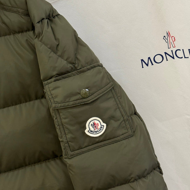 MONCLER 25S SHORT HOODED PUFFER JACKET 325