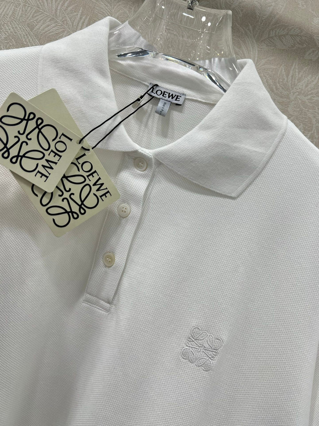 LOEWE OVERSIZED CROPPED POLO SHIRT WITH EMBROIDERED LOGO IN WHITE