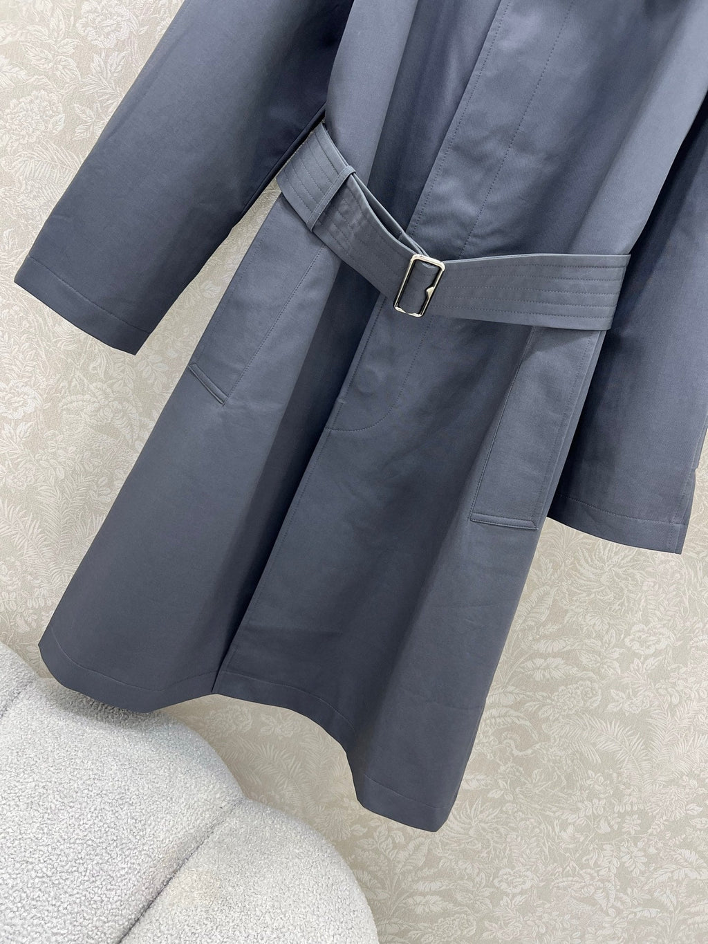 BURBERRY WINDBREAKER JACKET 275090