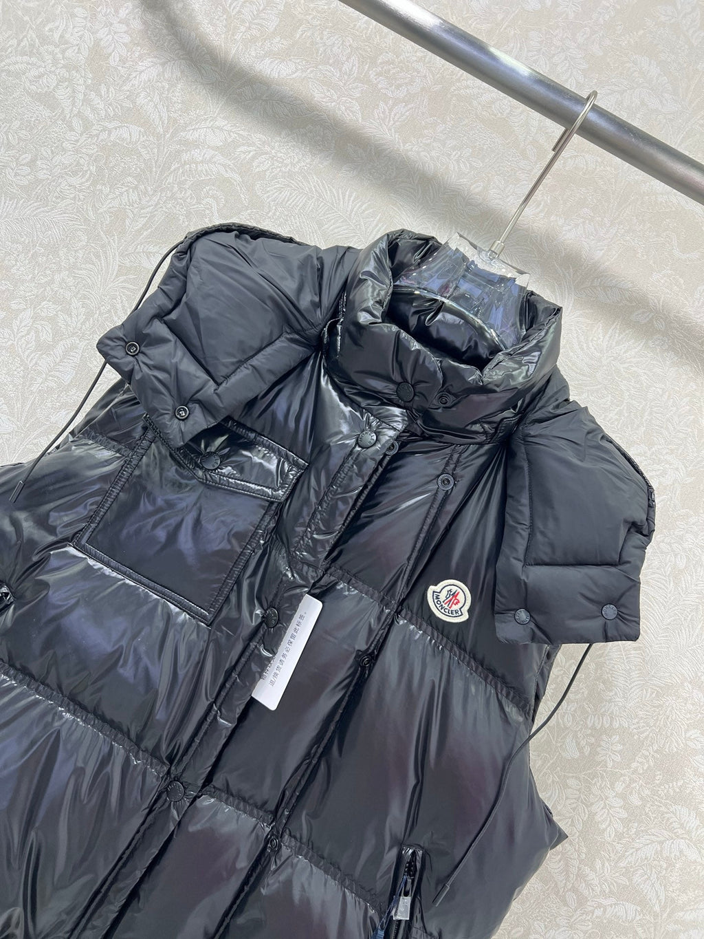 MONCLER 25S DOWN VEST 299316