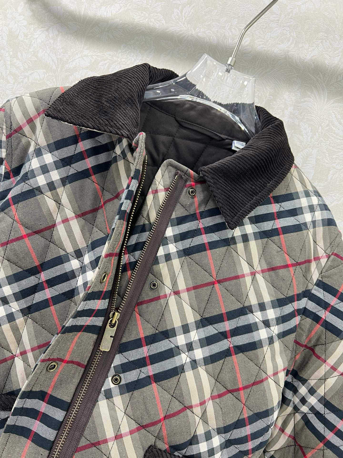 BURBERRY 25S COTTON PLAID JACKET 129