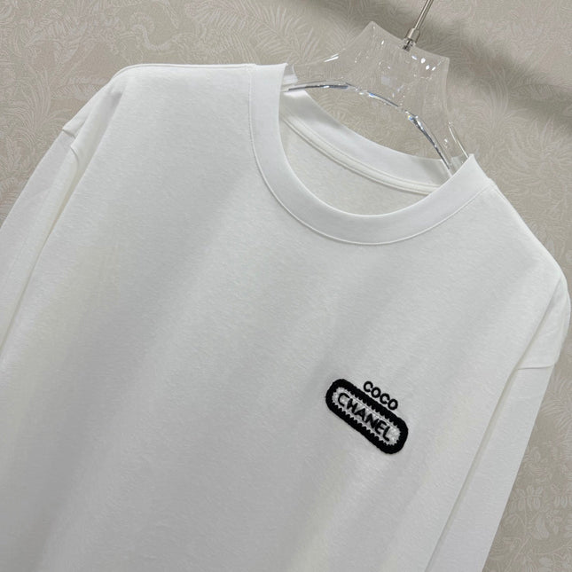 CHANEL 26S LONG-SLEEVE CREW NECK T-SHIRT 776