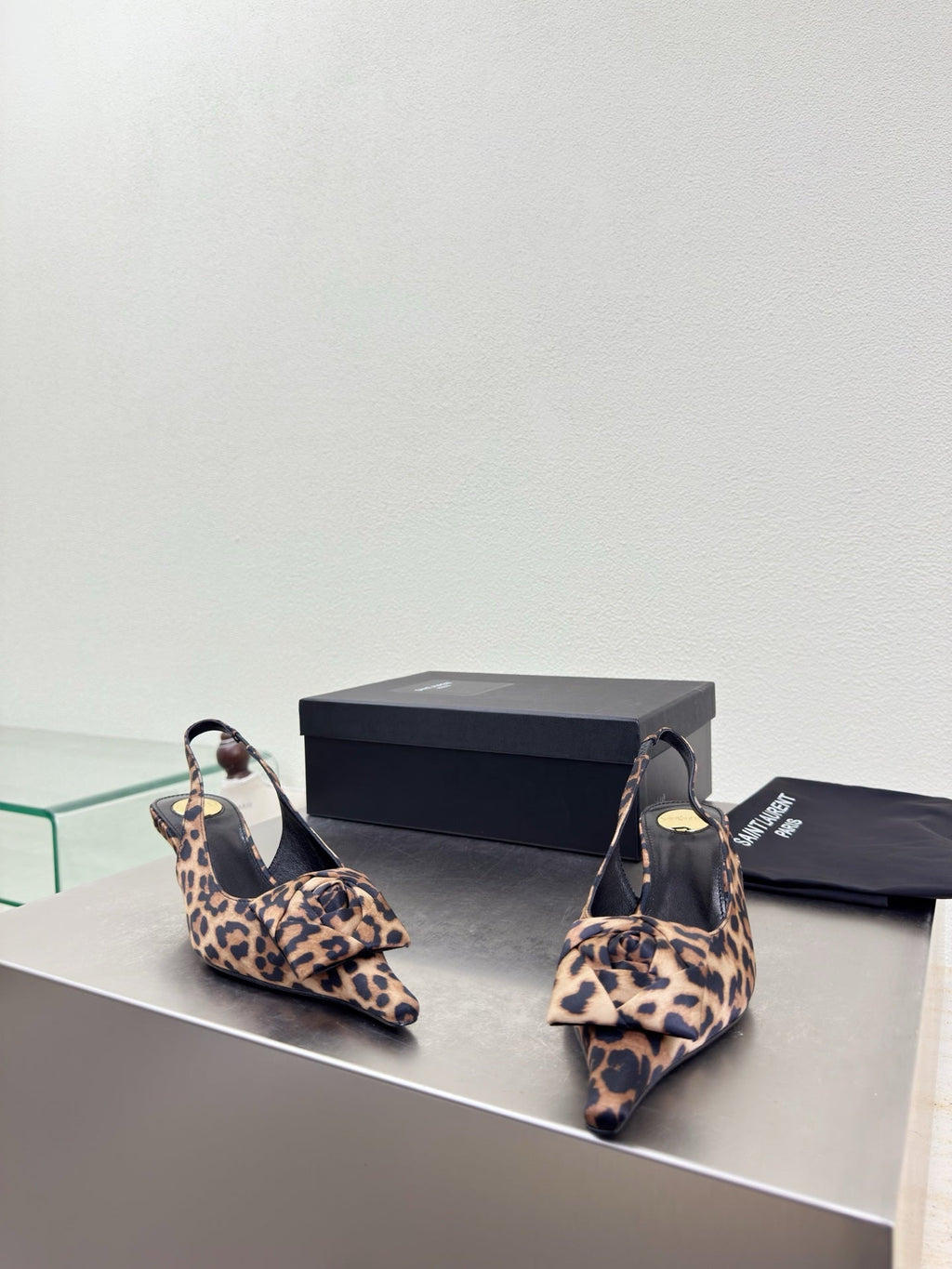 YSL 26S SLINGBACK HIGH HEELS 55 MM IN LEOPARD PRINT SATIN