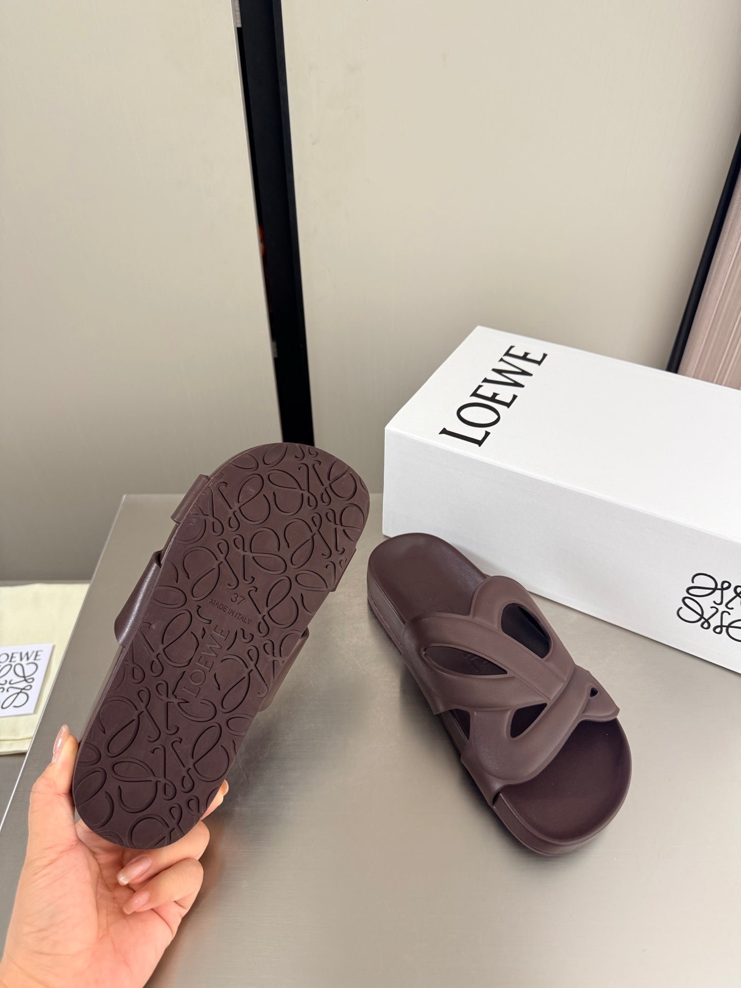 LOEWE 26S SLIDE SANDALS 30MM IN DARK BROWN CALFSKIN