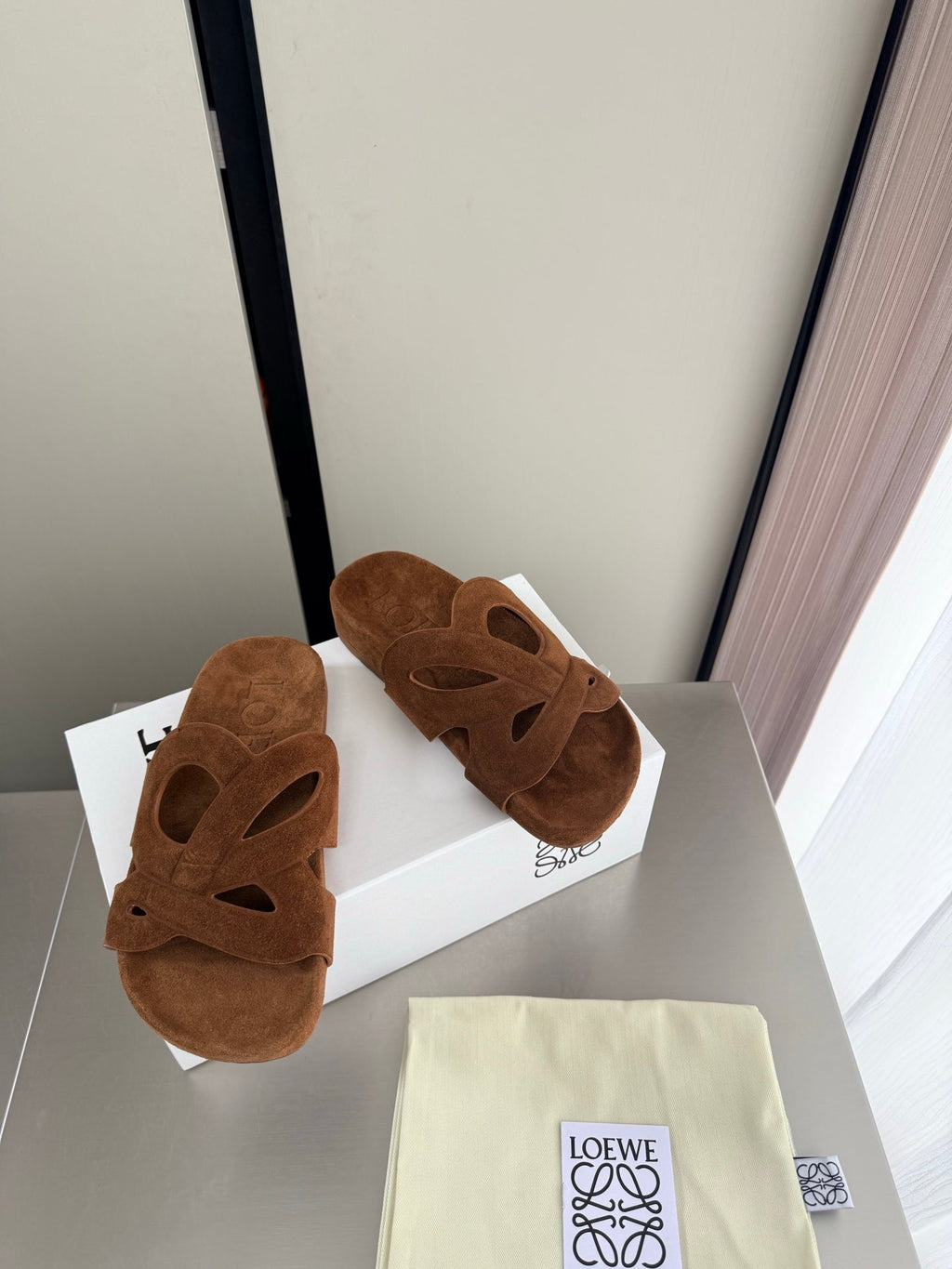 LOEWE 26S SLIDE SANDALS 30MM IN CARAMEL BROWN SUEDE