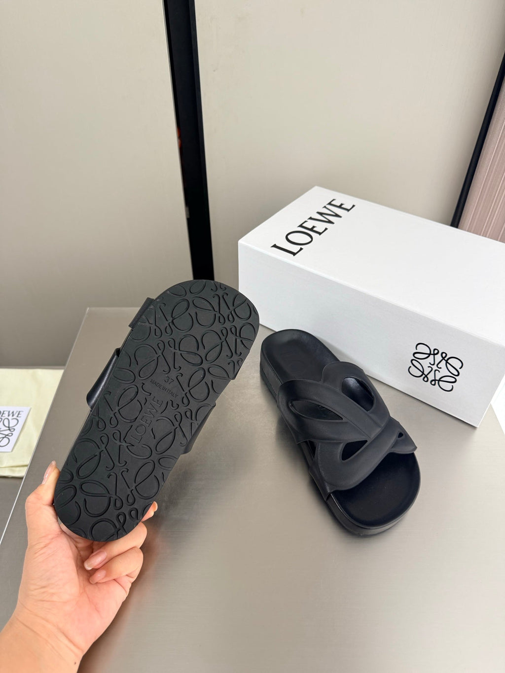 LOEWE 26S SLIDE SANDALS 30MM IN BLACK CALFSKIN