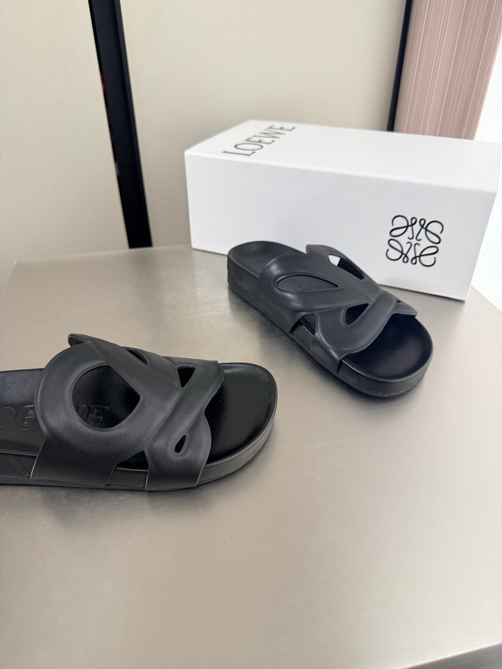 LOEWE 26S SLIDE SANDALS 30MM IN BLACK CALFSKIN